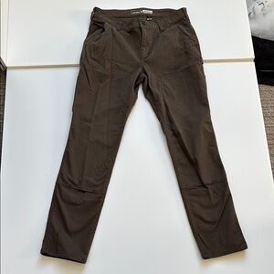 W’s Carhartt rugged flex relaxed fit canvas double-front work pant